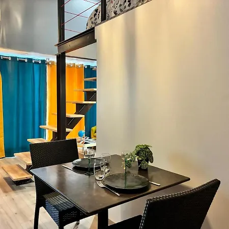 Industrial Loft Gare 2 People * Épinal